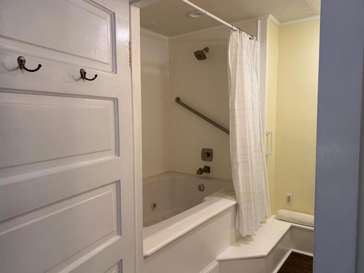 Chesnut Cottage Inn Bed & Breakfast Колумбия Экстерьер фото